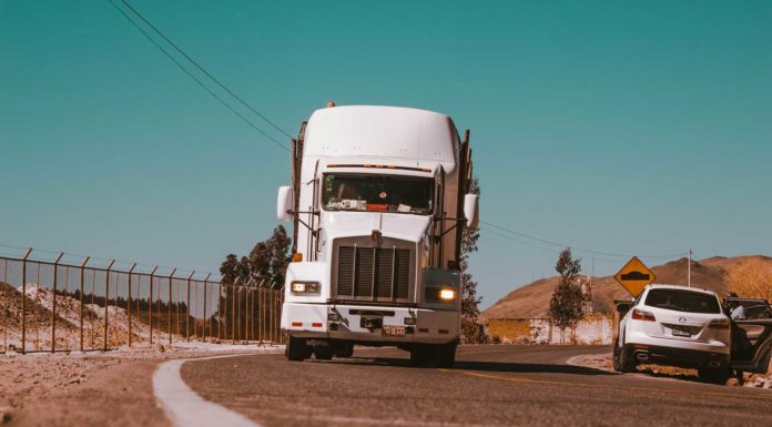 Vital Tips-For-Trucking-Professionals-To-Stay-Steps-Ahead-on-successtuff
