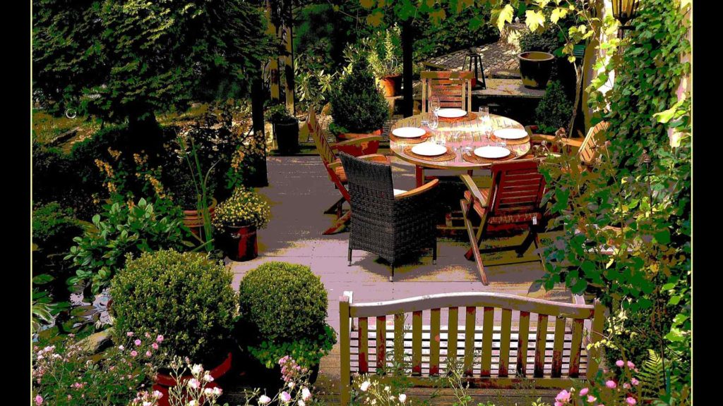 Finding-the-Perfect-Fit-For-Garden-Furniture-for-Every-Space On SuccesStuff