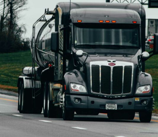 Road-Compliance-Made-Easy-Trucking-Permits-At-Your-Service-on-successtuff